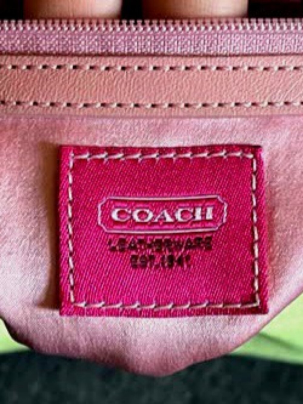 Rare Vintage Y2K Coach SOHO - Picture 7 of 10